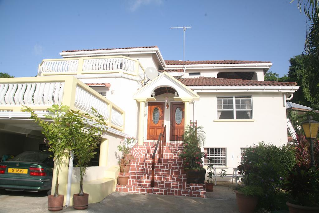 Palm Paradise Guest House And Apartments BARBADOS Exterior foto